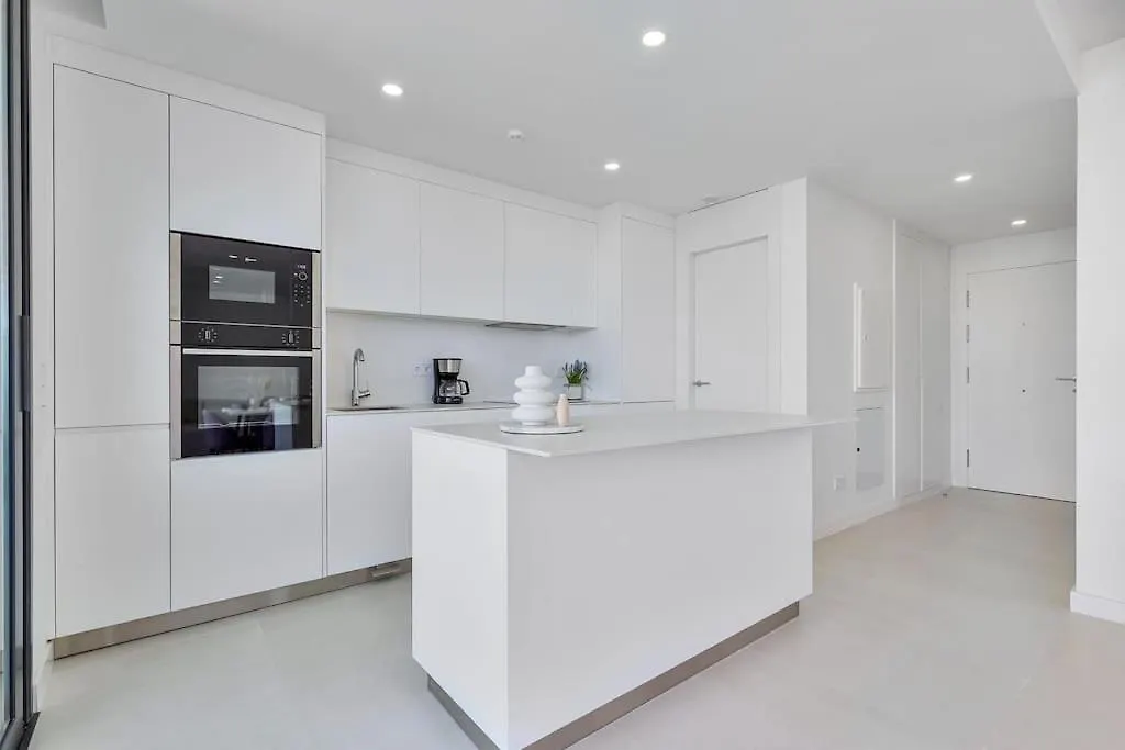 Scandinavian Modern Apartment Fuengirola 0*,